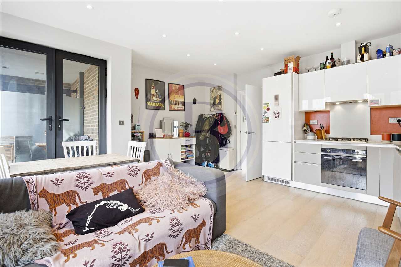 1 bed flat for sale in Hargrave Place  - Property Image 3