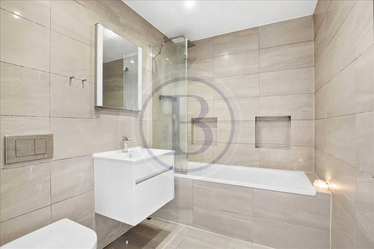 1 bed flat for sale in Hargrave Place 11