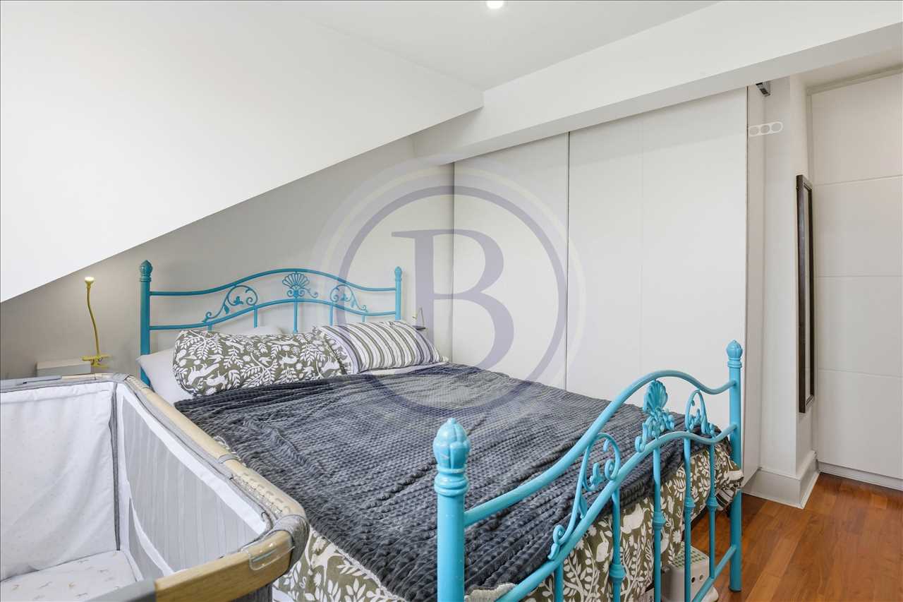 2 bed flat for sale in Camden Road 13