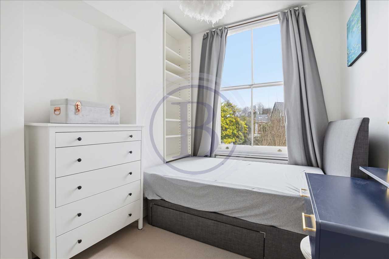 2 bed flat for sale in Mercers Road  - Property Image 9
