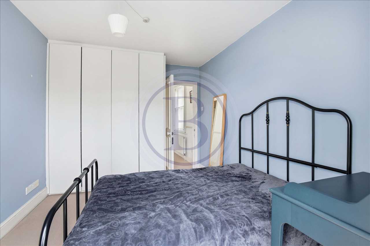 2 bed flat for sale in Mercers Road 10