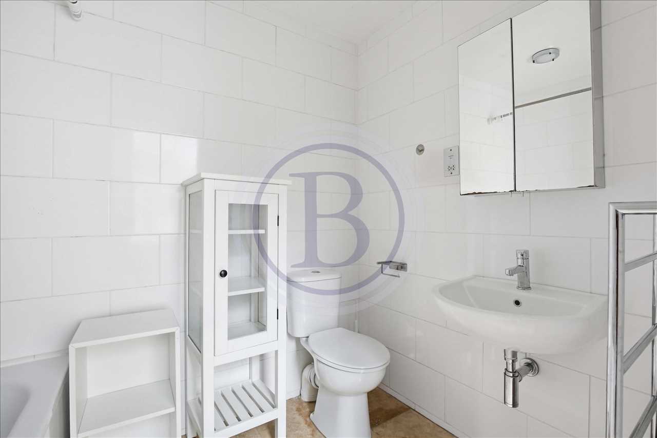 2 bed flat for sale in Mercers Road  - Property Image 13