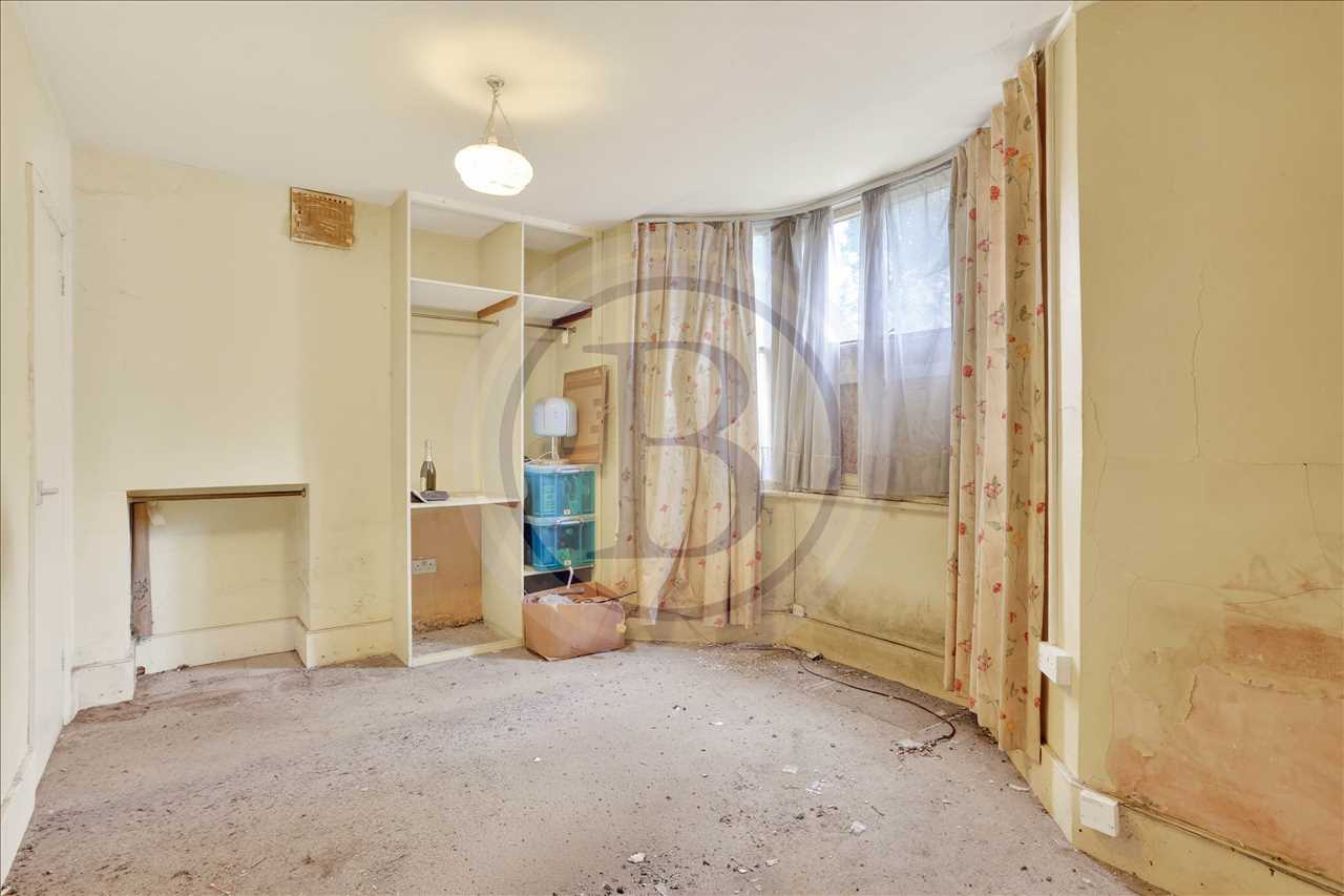 1 bed flat for sale in Dalmeny Road  - Property Image 8