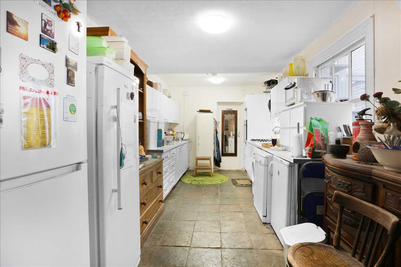 6 bed terraced house for sale in Tremlett Grove  - Property Image 10