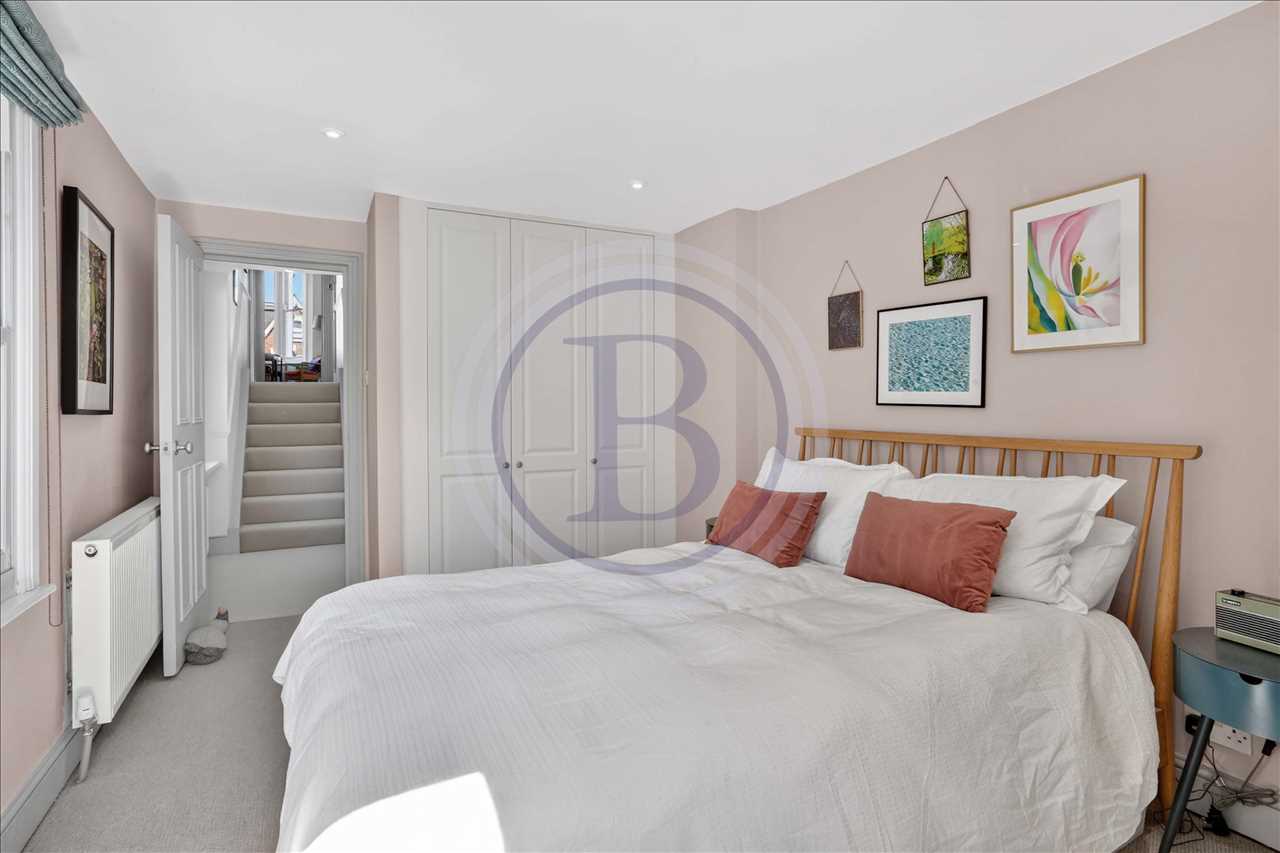 2 bed flat for sale in Mercers Road 6