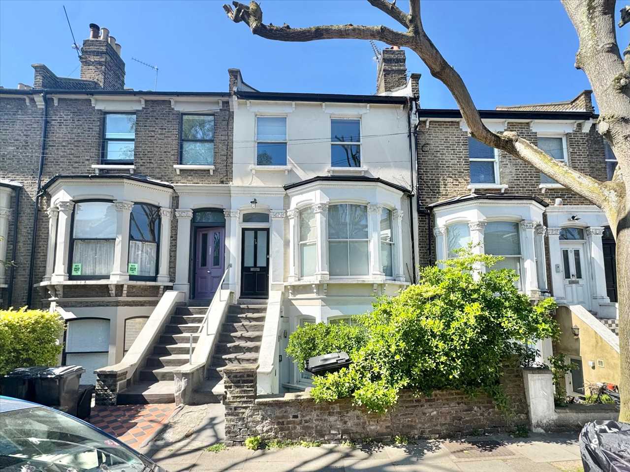3 bed flat to rent in Southcote Road  - Property Image 2