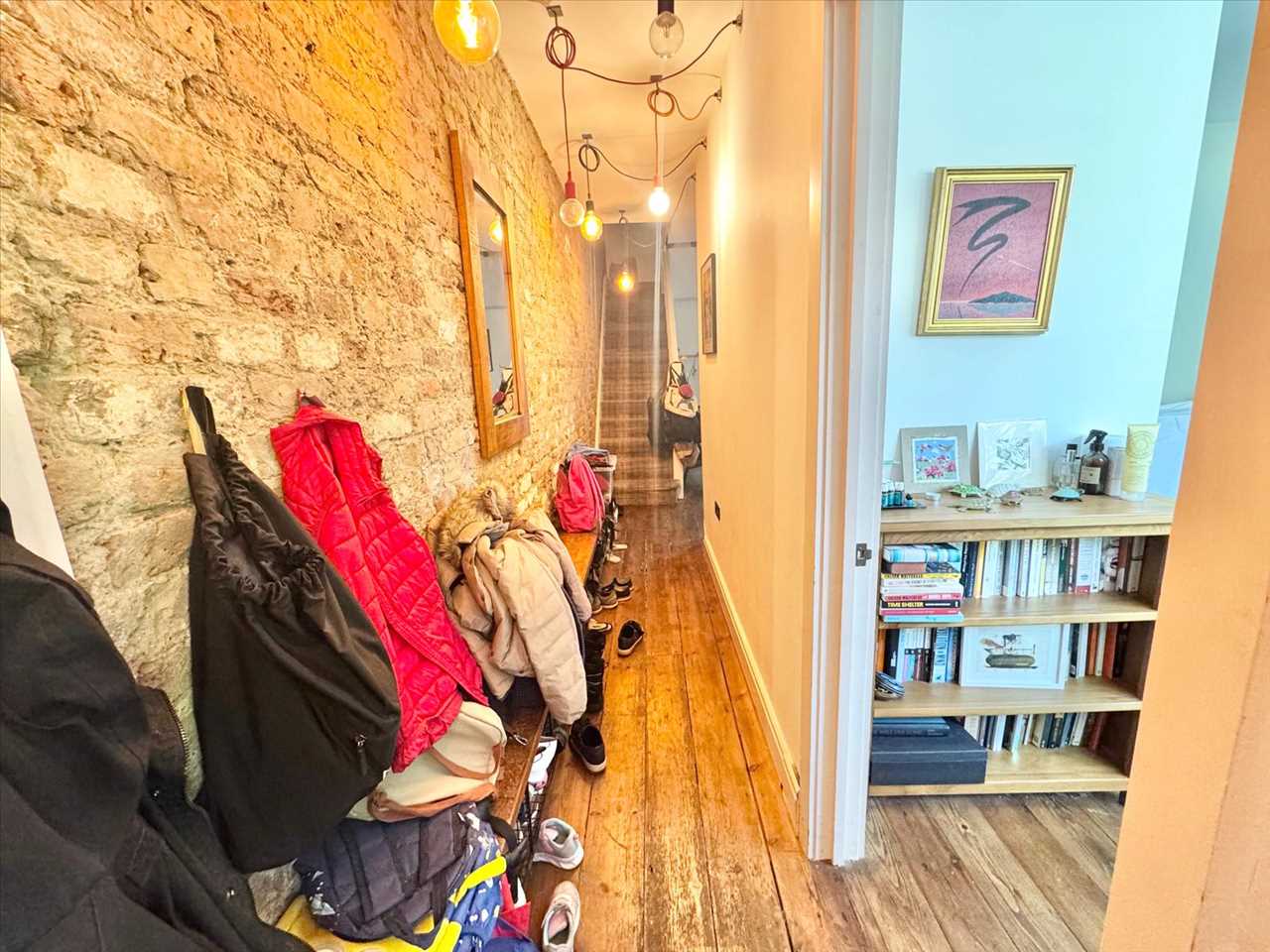 3 bed flat to rent in Southcote Road 14