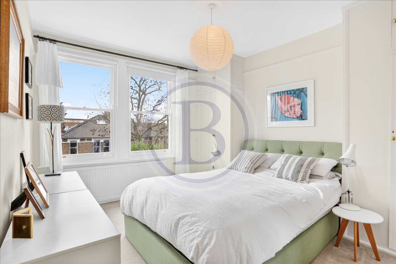 2 bed flat for sale in Mercers Road 5