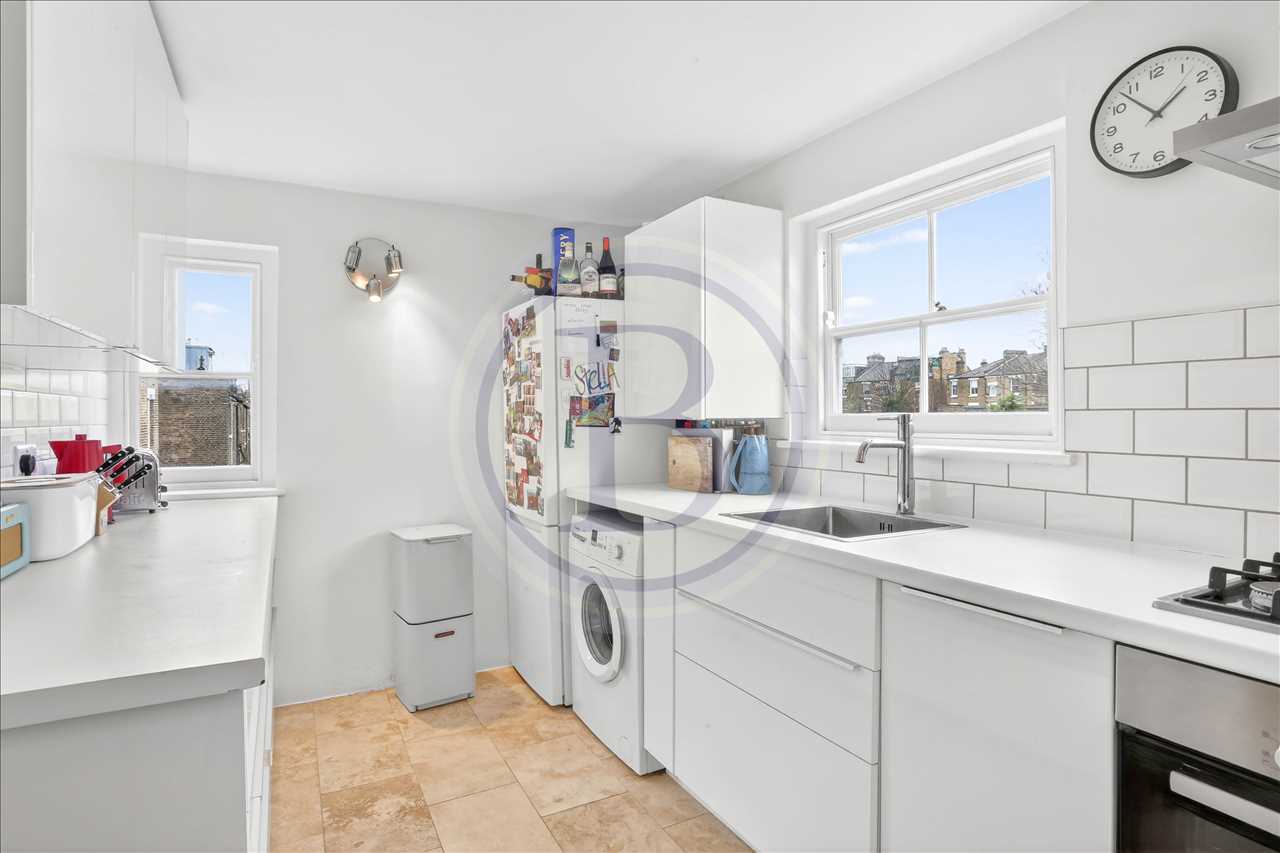 2 bed flat for sale in Mercers Road 6