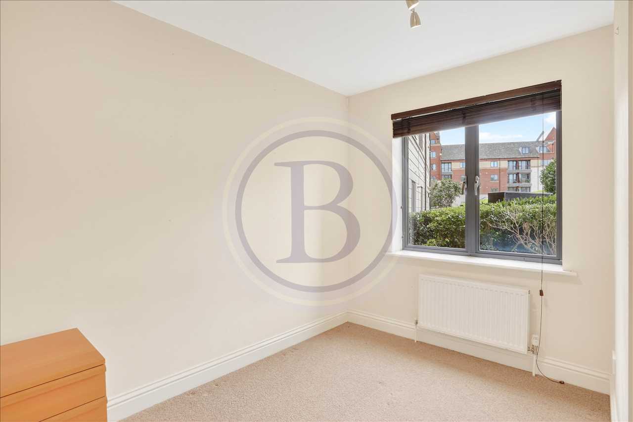 2 bed flat for sale in Sherard Court 11