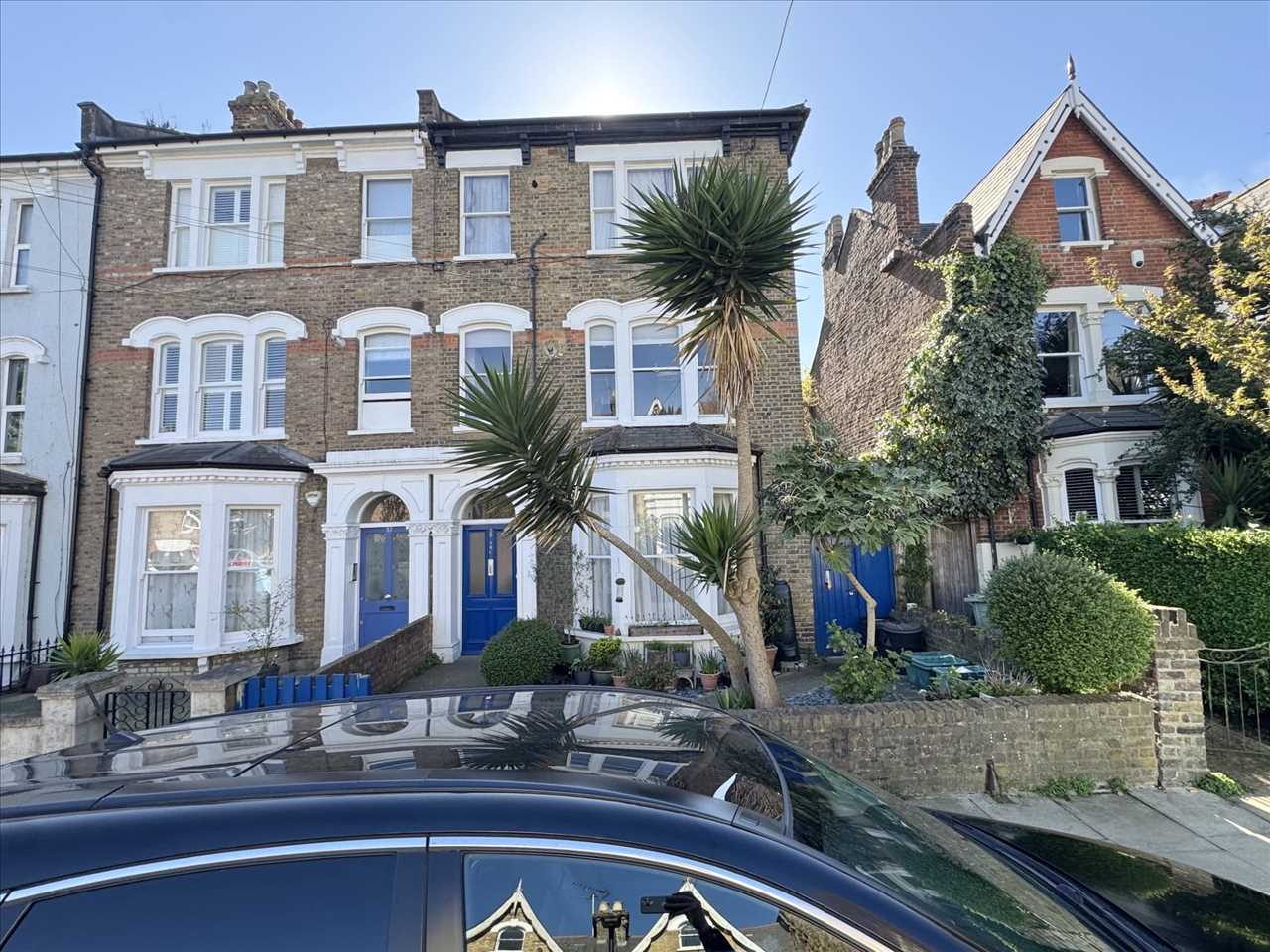 2 bed flat for sale in Yerbury Road 12