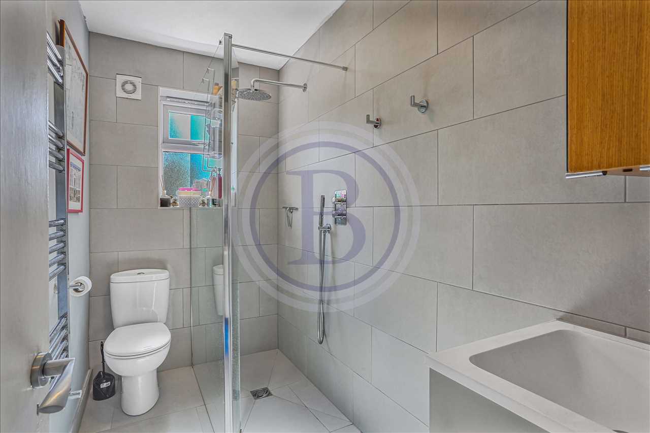 1 bed flat for sale  - Property Image 9