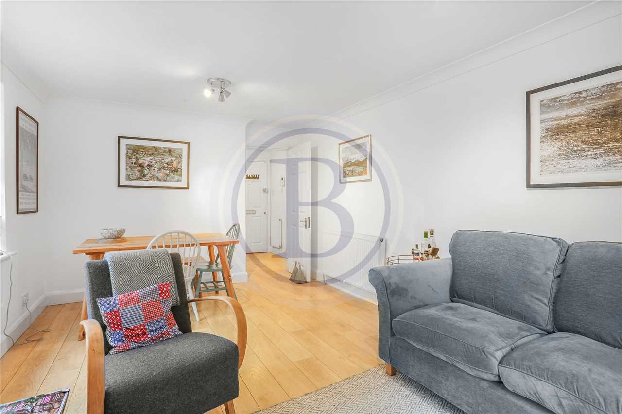 2 bed flat for sale in Goddard Place  - Property Image 4