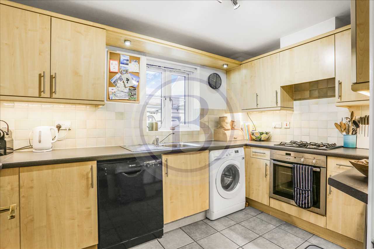 2 bed flat for sale in Goddard Place 4