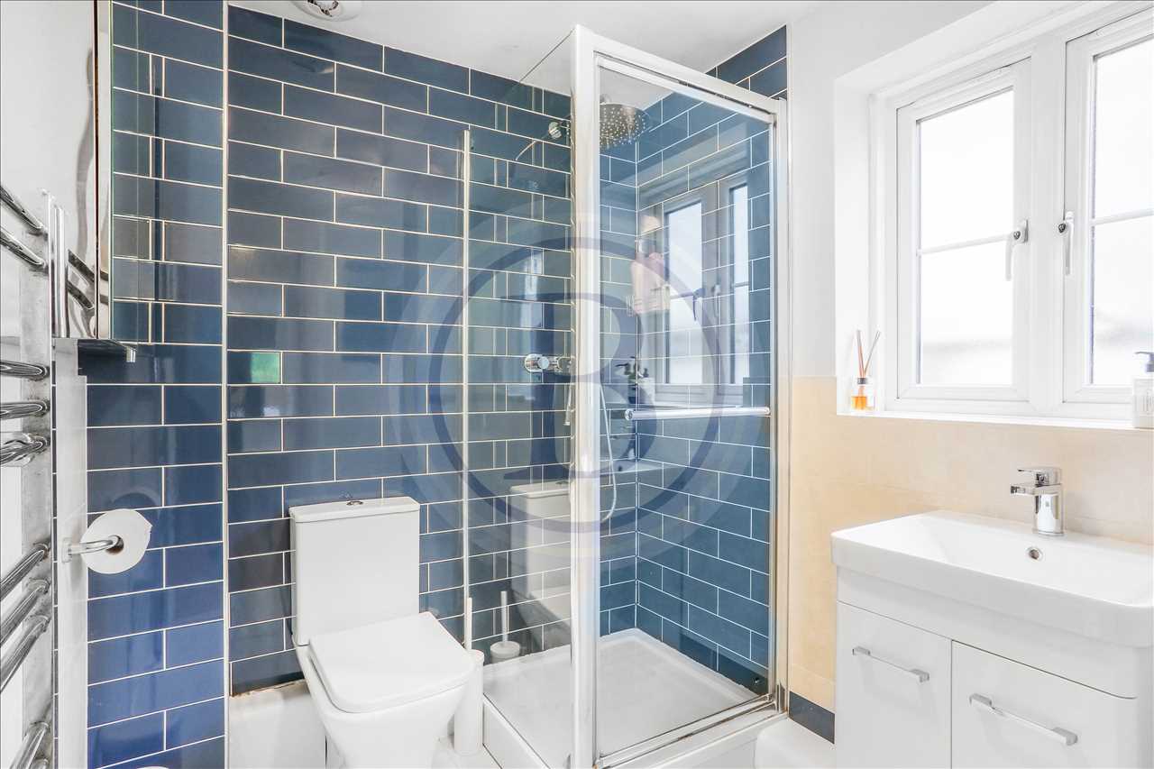 2 bed flat for sale in Goddard Place 11
