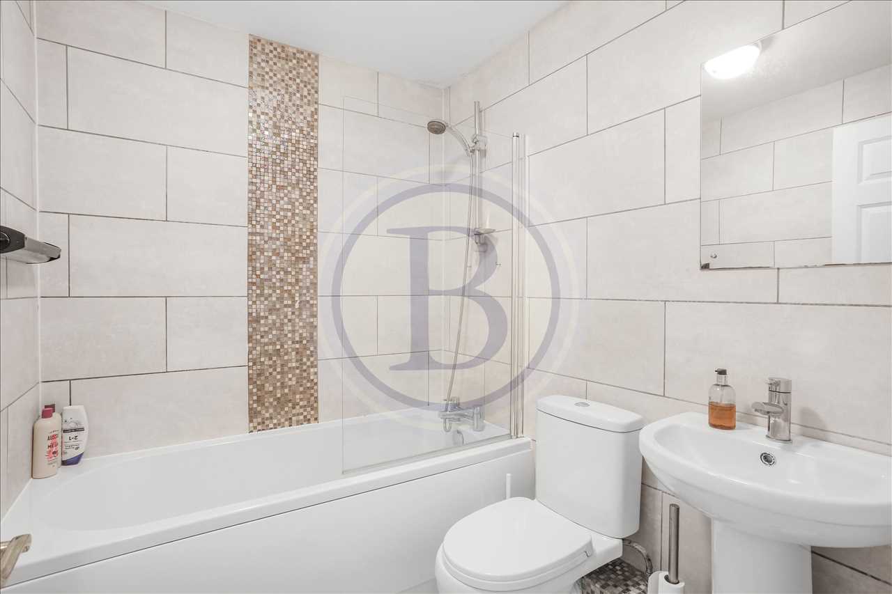 2 bed flat for sale in Goddard Place  - Property Image 13
