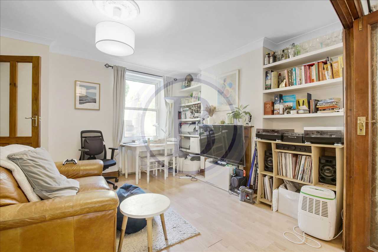 4 bed end of terrace house for sale in Corinne Road  - Property Image 29