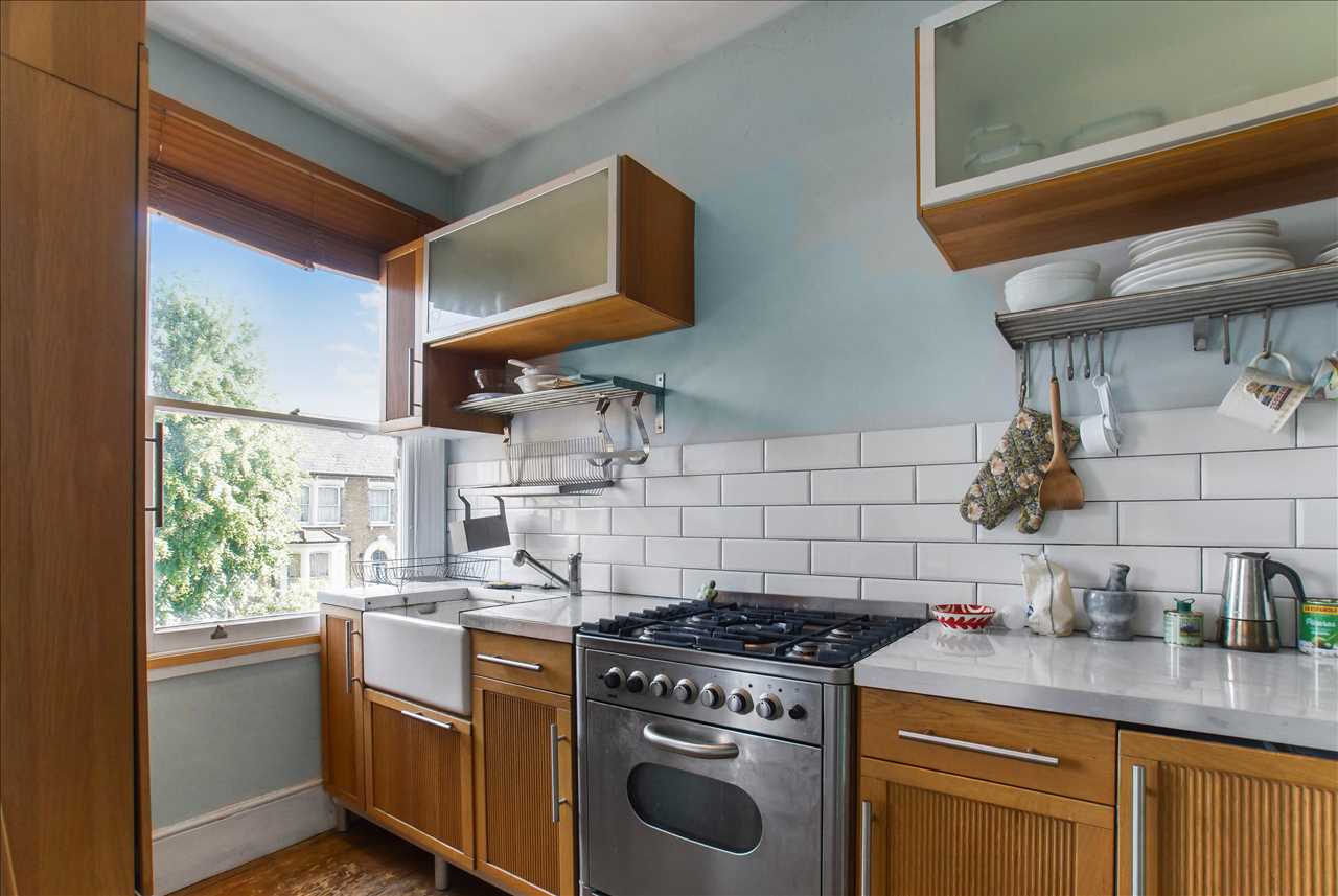 1 bed maisonette for sale in Tufnell Park Road 3
