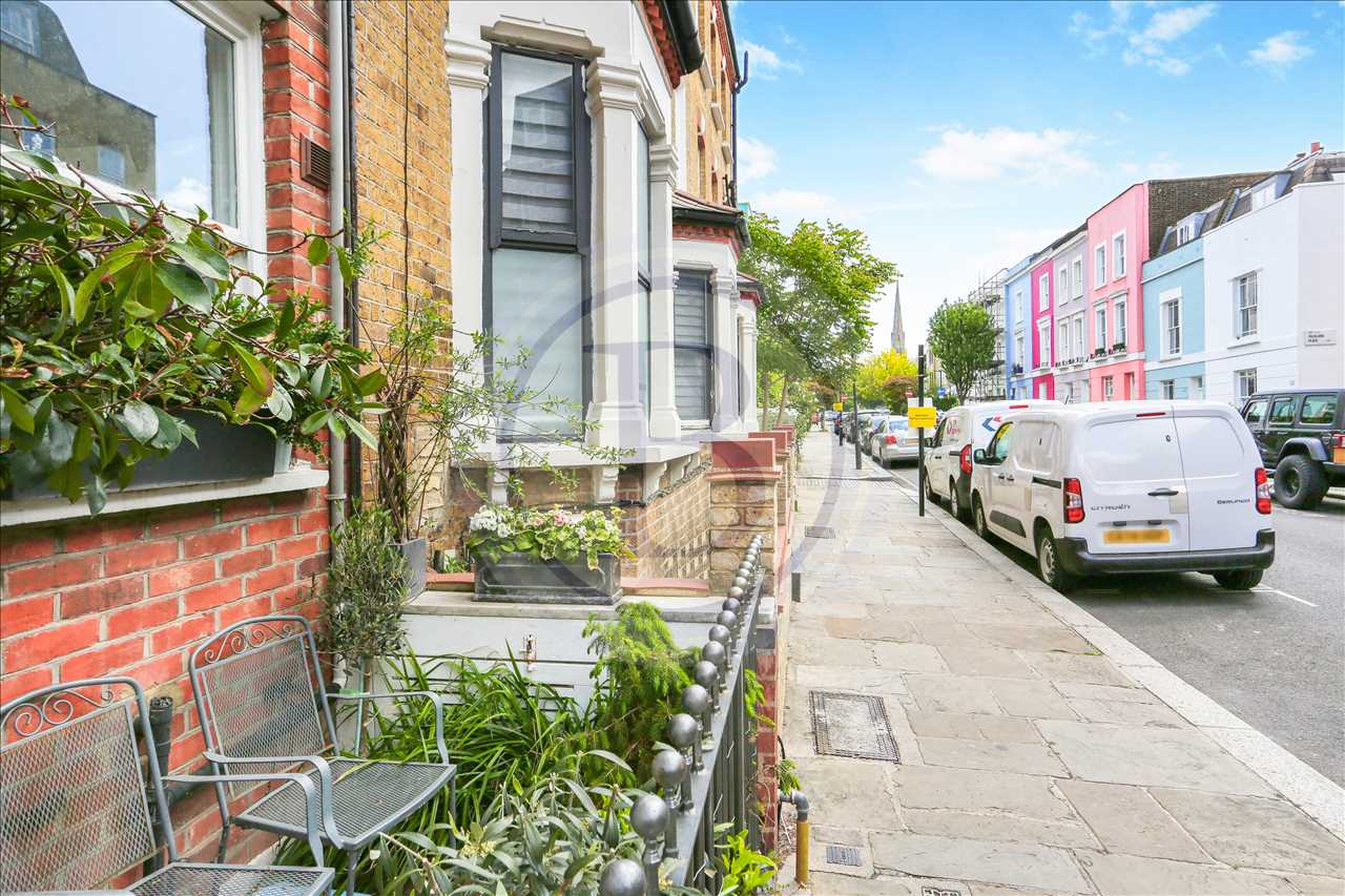 1 bed flat for sale in Fortess Road 7