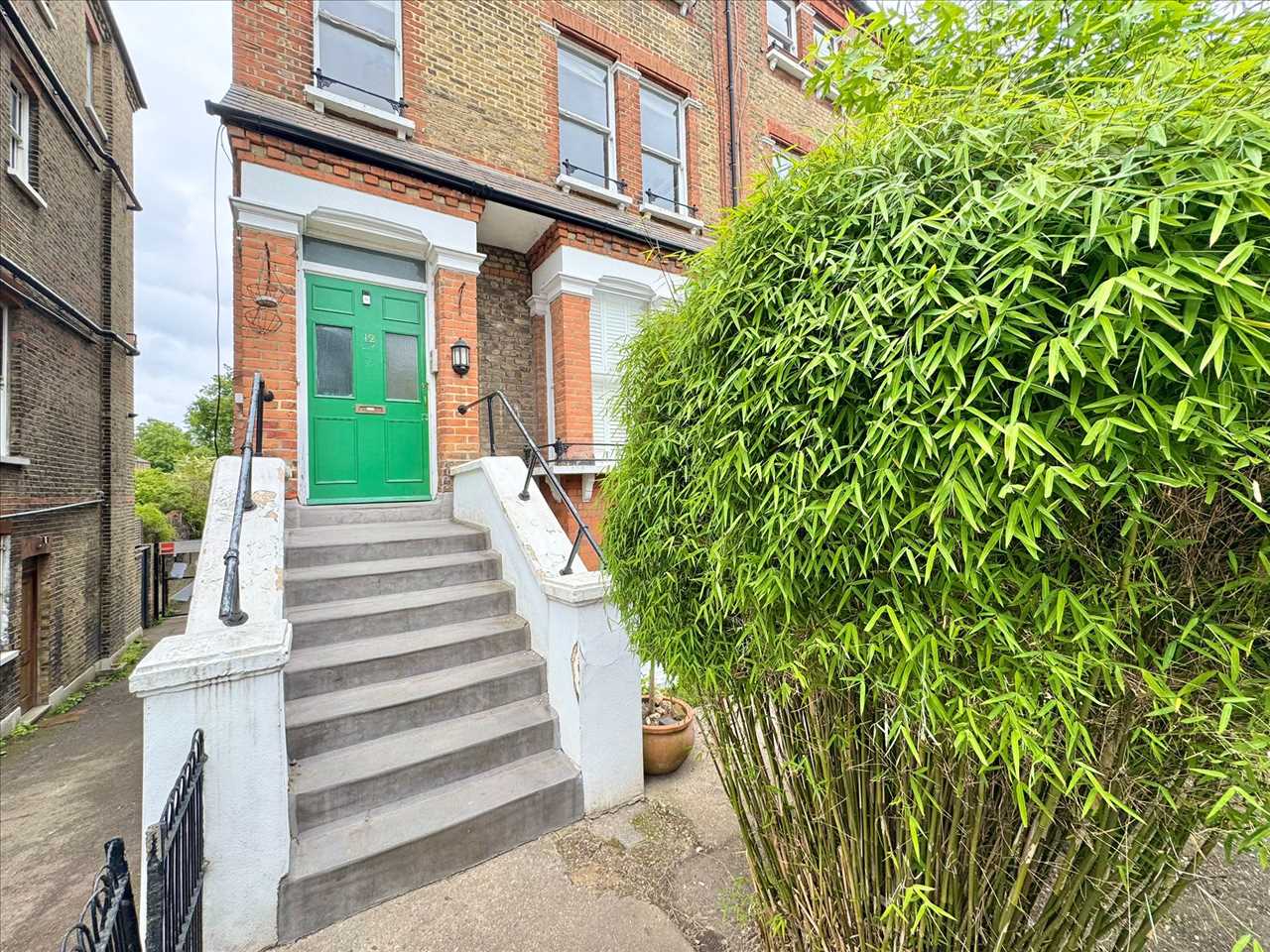 2 bed flat to rent in Dalmeny Road  - Property Image 4