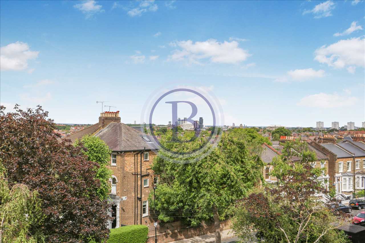 3 bed maisonette for sale in Brecknock Road 14