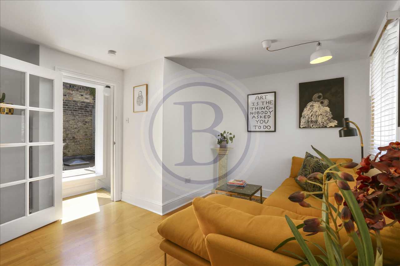 3 bed mews house for sale in Criterion Mews 2
