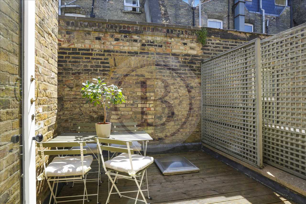 3 bed mews house for sale in Criterion Mews 7
