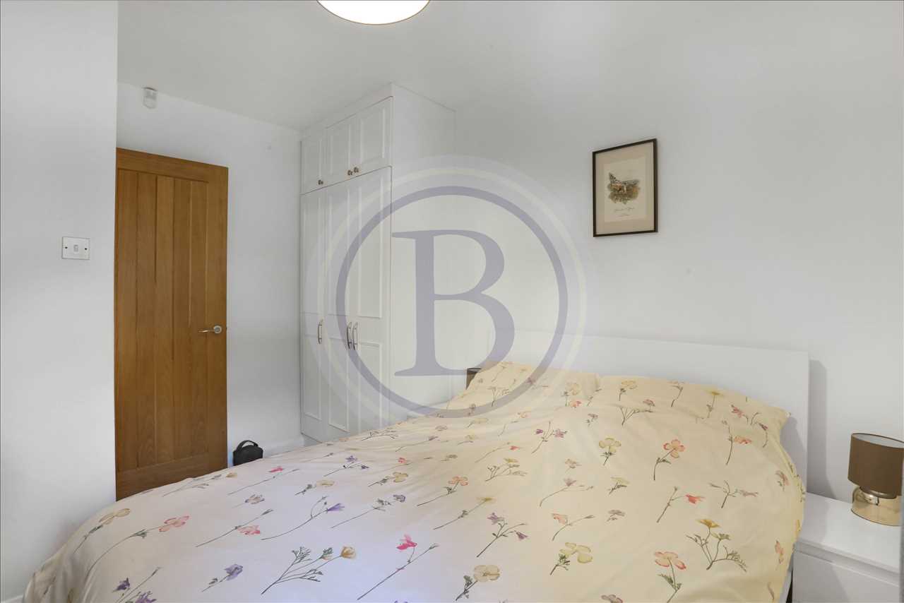2 bed flat for sale in Chetwynd Road  - Property Image 4