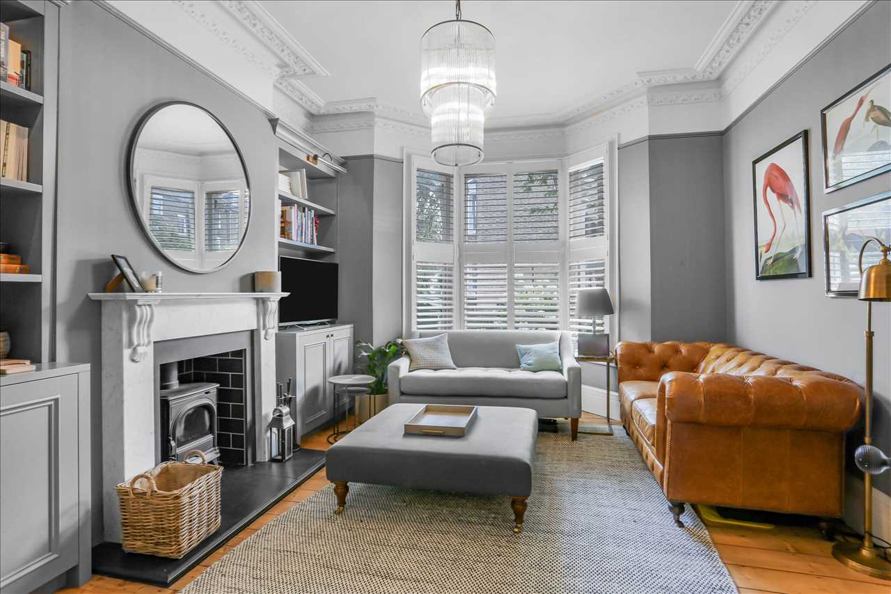 5 bed for sale in Tabley Road 5