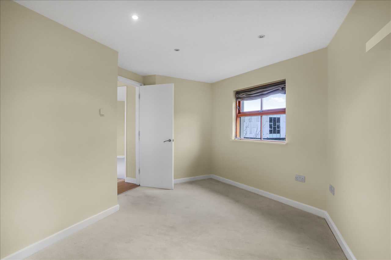 2 bed flat for sale in Ingestre Road  - Property Image 11