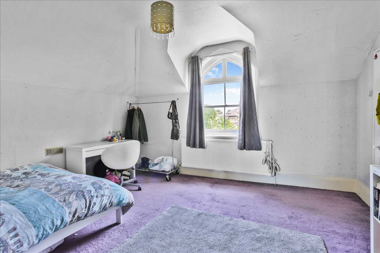 6 bed detached house for sale in Carleton Road 15