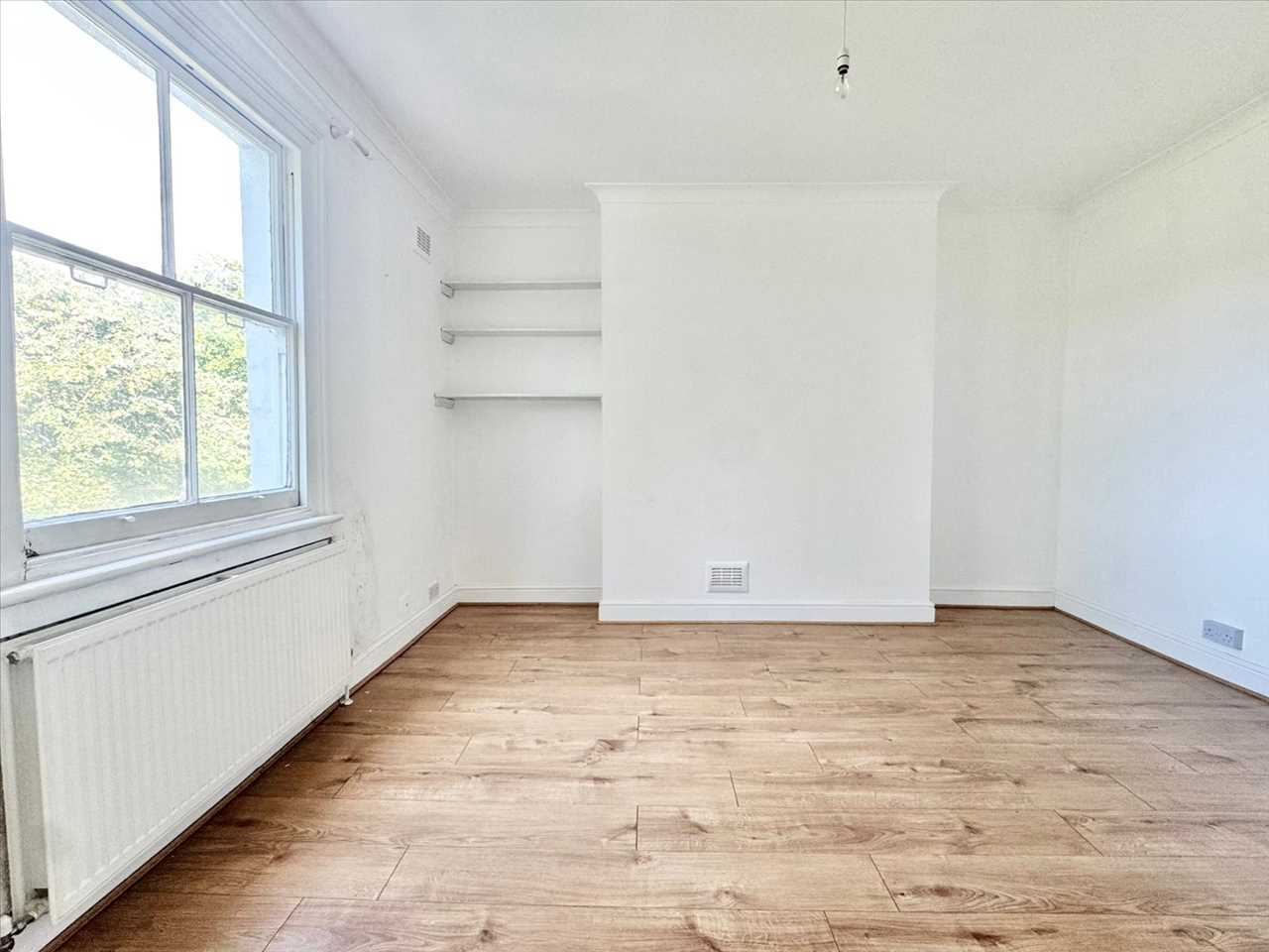 2 bed flat for sale in Tufnell Park Road 8