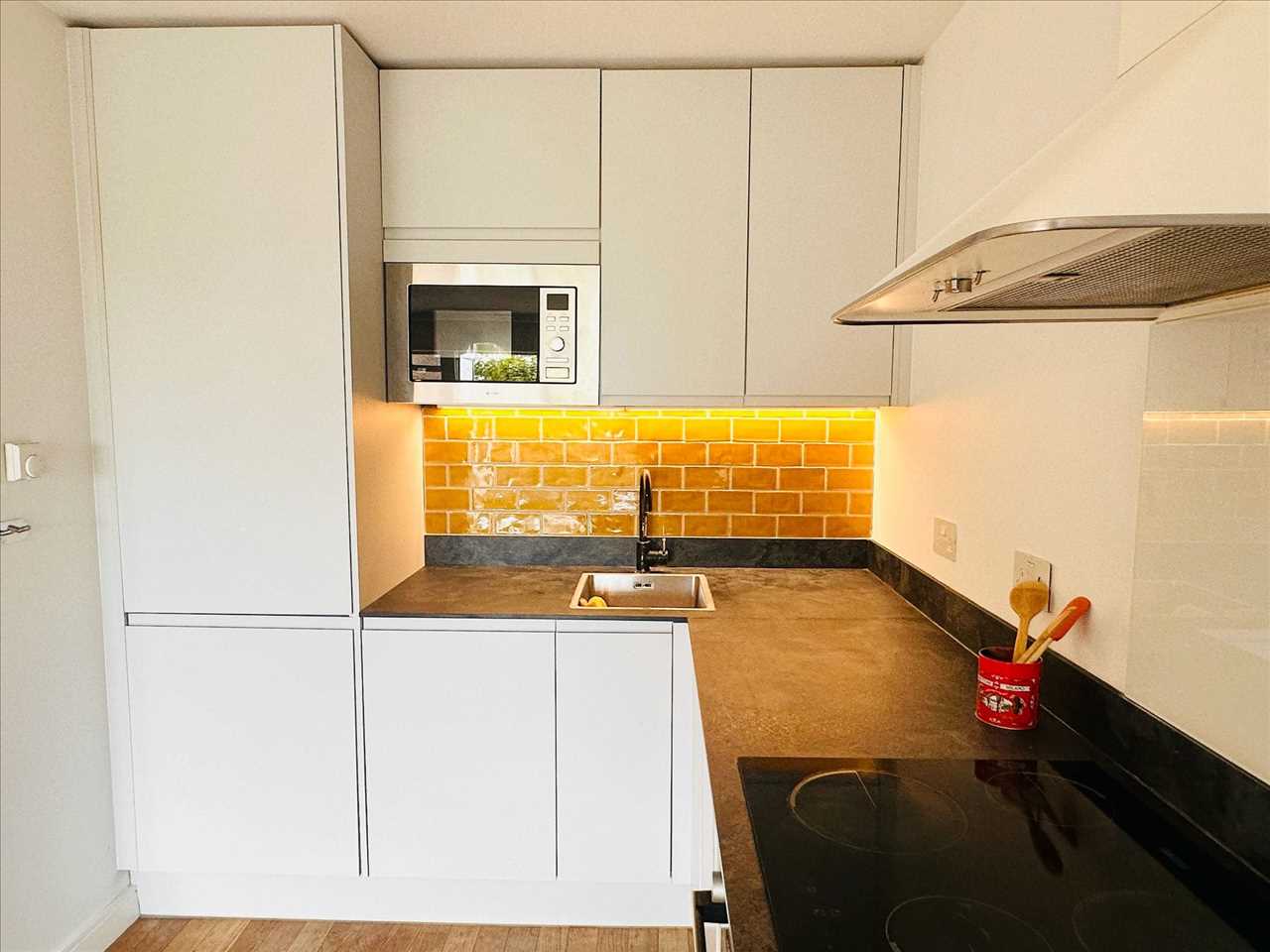 1 bed flat for sale in Chetwynd Road 1