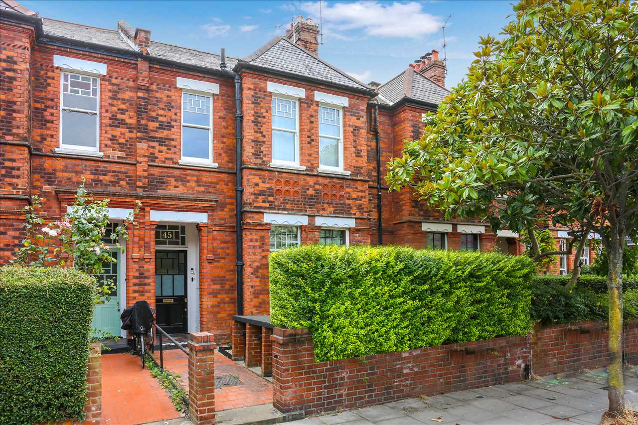 2 bed flat for sale in Tytherton Road 2