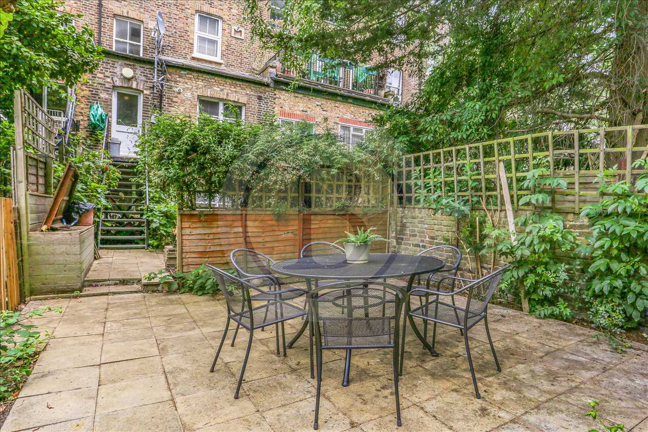 3 bed flat for sale in Crayford Road  - Property Image 12