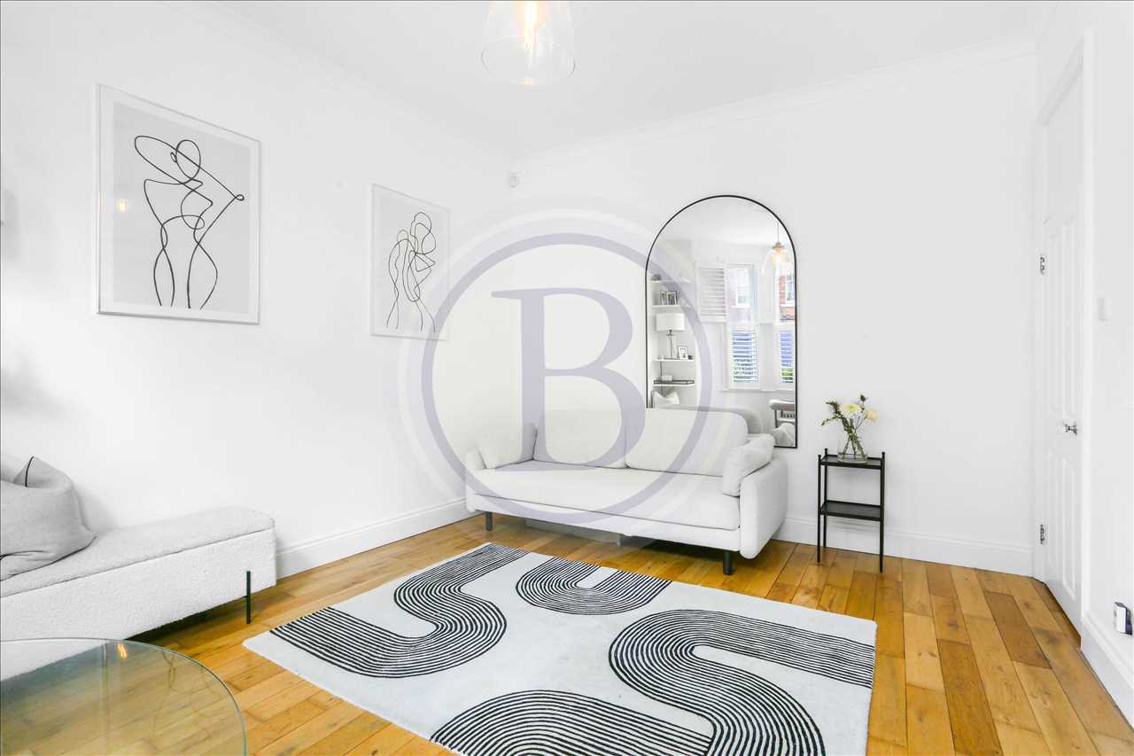 1 bed flat for sale in Fortess Road 3