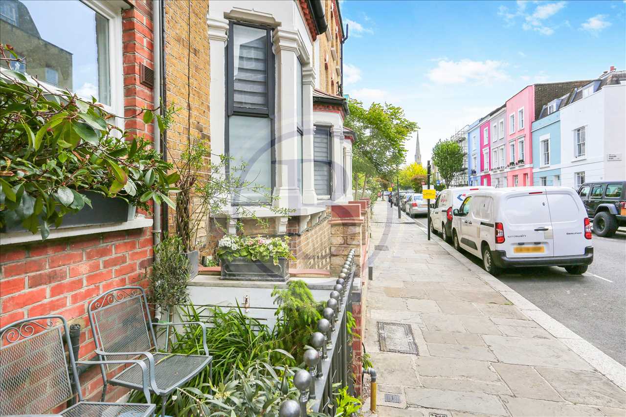 1 bed flat for sale in Fortess Road 6