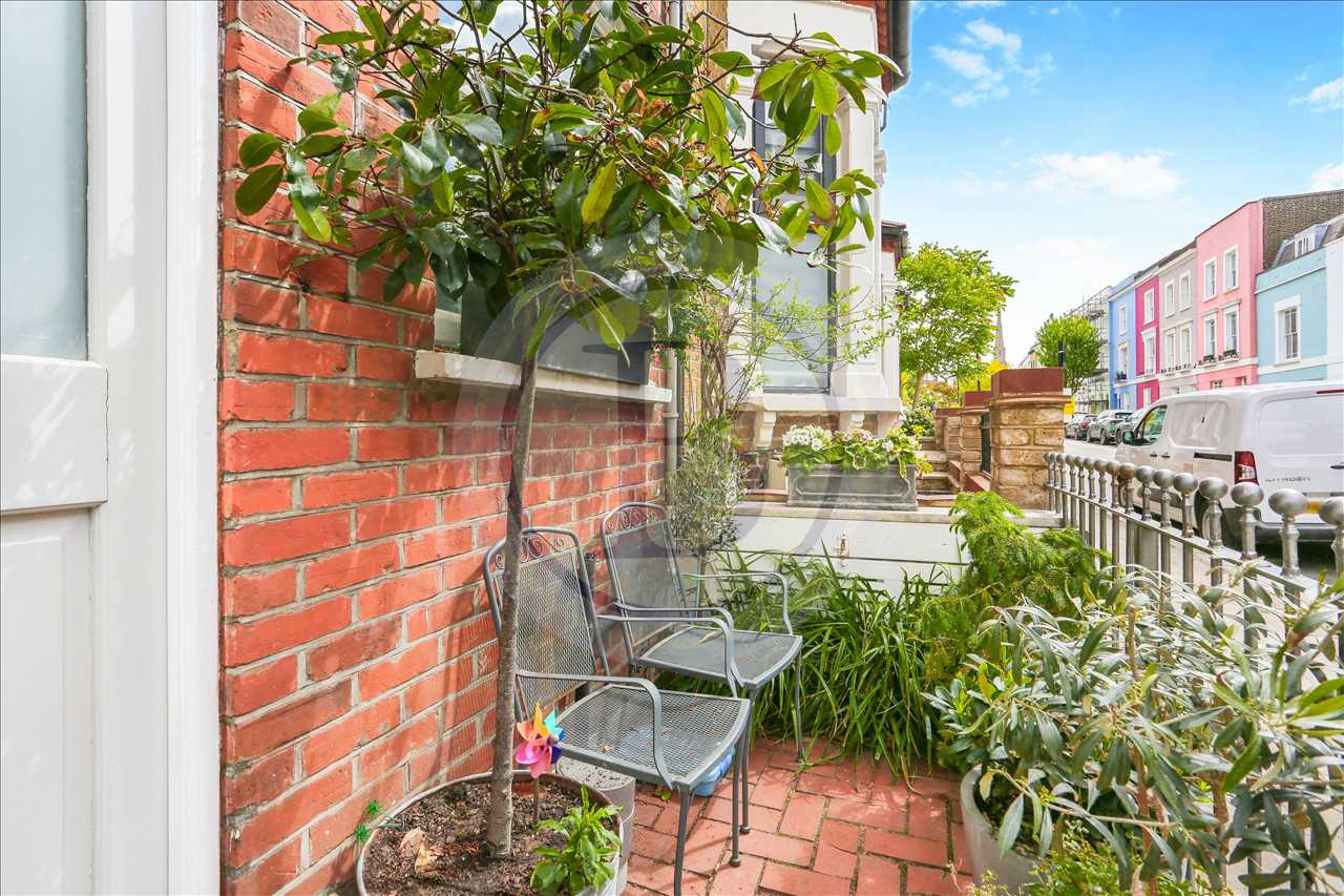 1 bed flat for sale in Fortess Road 7