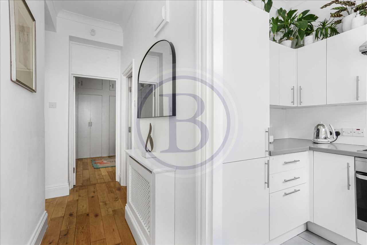 1 bed flat for sale in Fortess Road  - Property Image 11