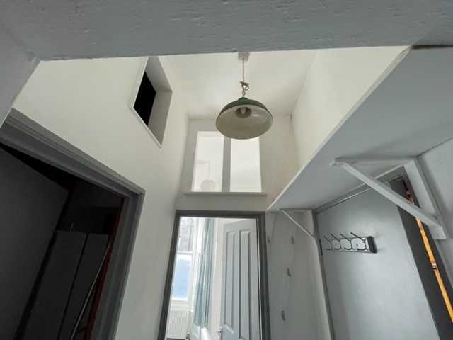 1 bed flat to rent in Colvestone Crescent 11