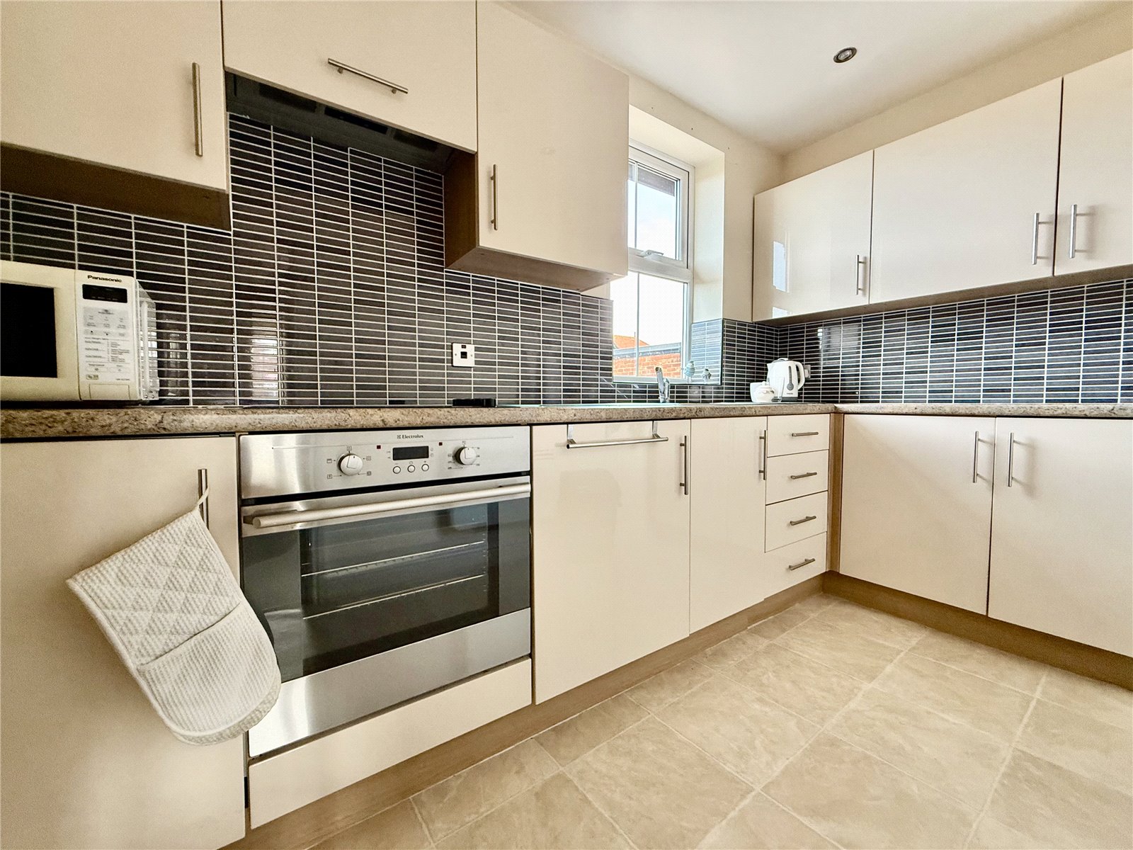 2 bed apartment for sale in Meadowfield Road, Bridlington, East ...