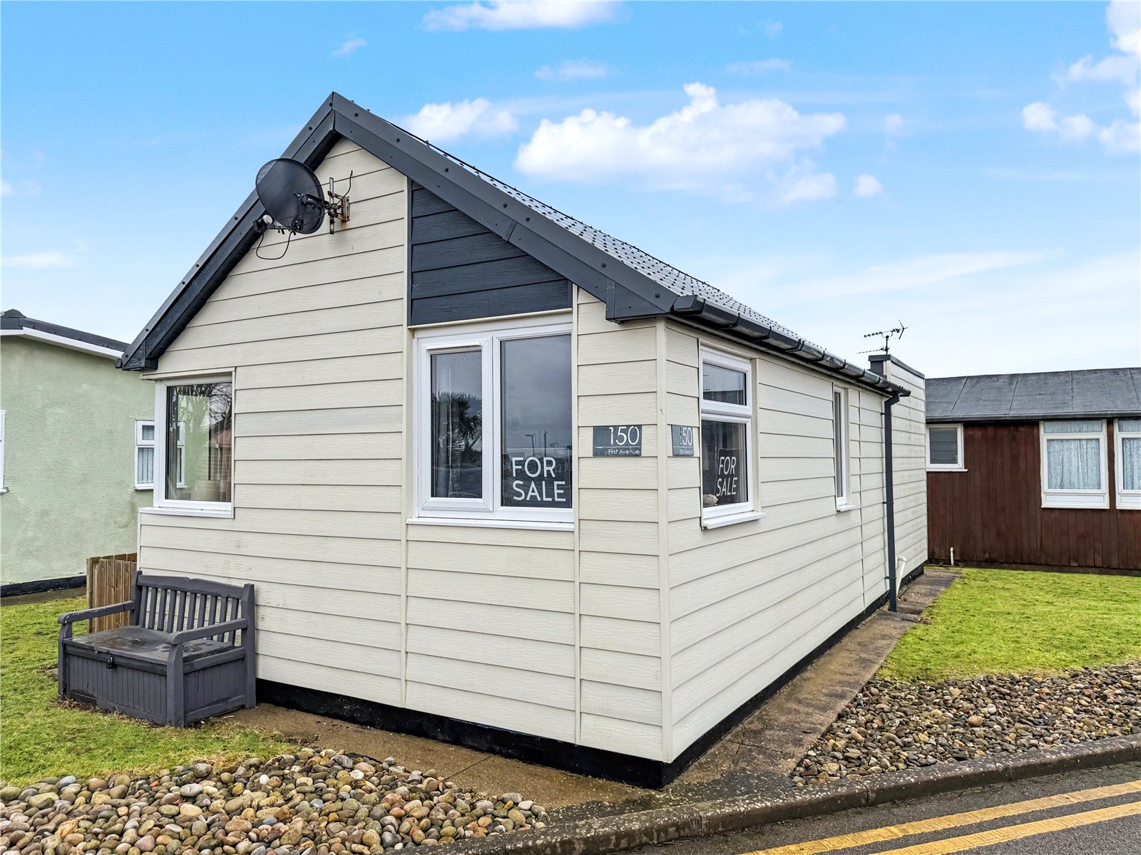 2 Bed For Sale In First Avenue, Bridlington, (Ref: 693266), YO15