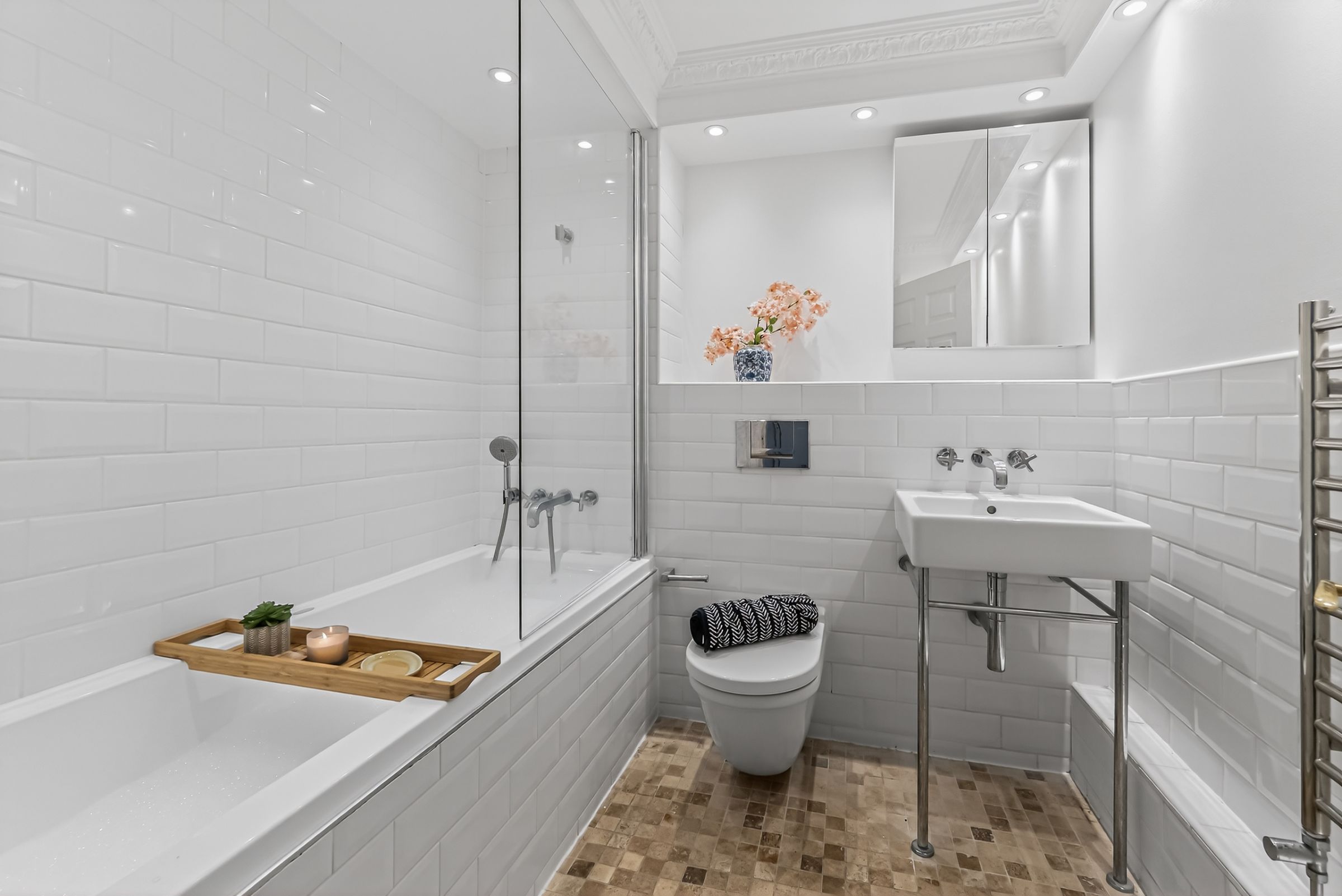 2 bed flat for sale in West Lynn, Devisdale Road, Altrincham  - Property Image 8