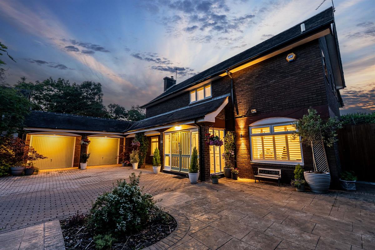 4 bed detached house for sale in Quintessentially Bowdon, Green Courts Family Home  Location  - Property Image 19