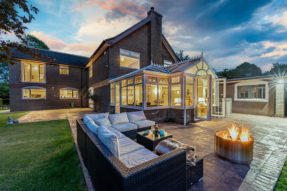 4 bed detached house for sale in Quintessentially Bowdon, Green Courts Family Home  Location  - Property Image 20