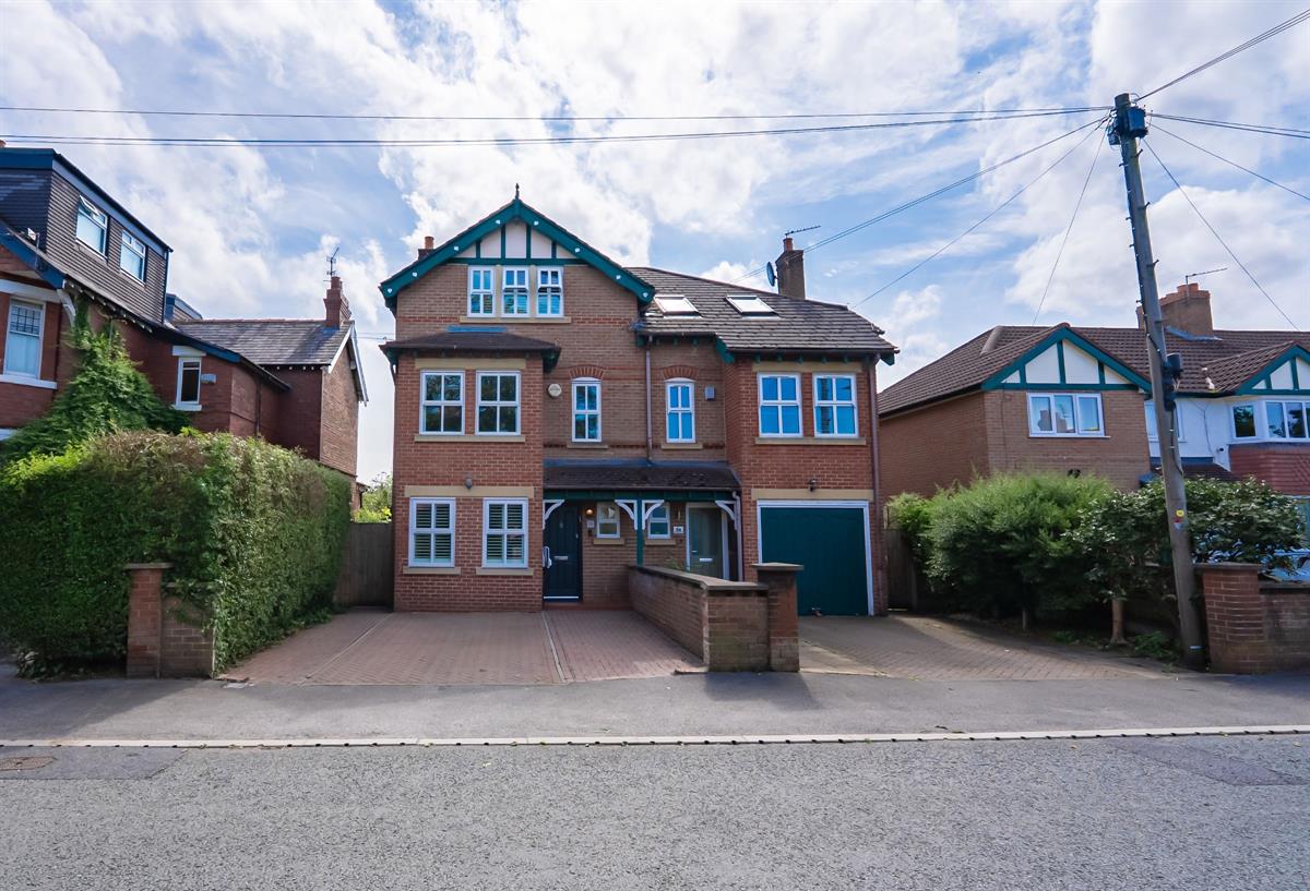 4 bed semi-detached house for sale in Bankhall Lane, Hale  - Property Image 7