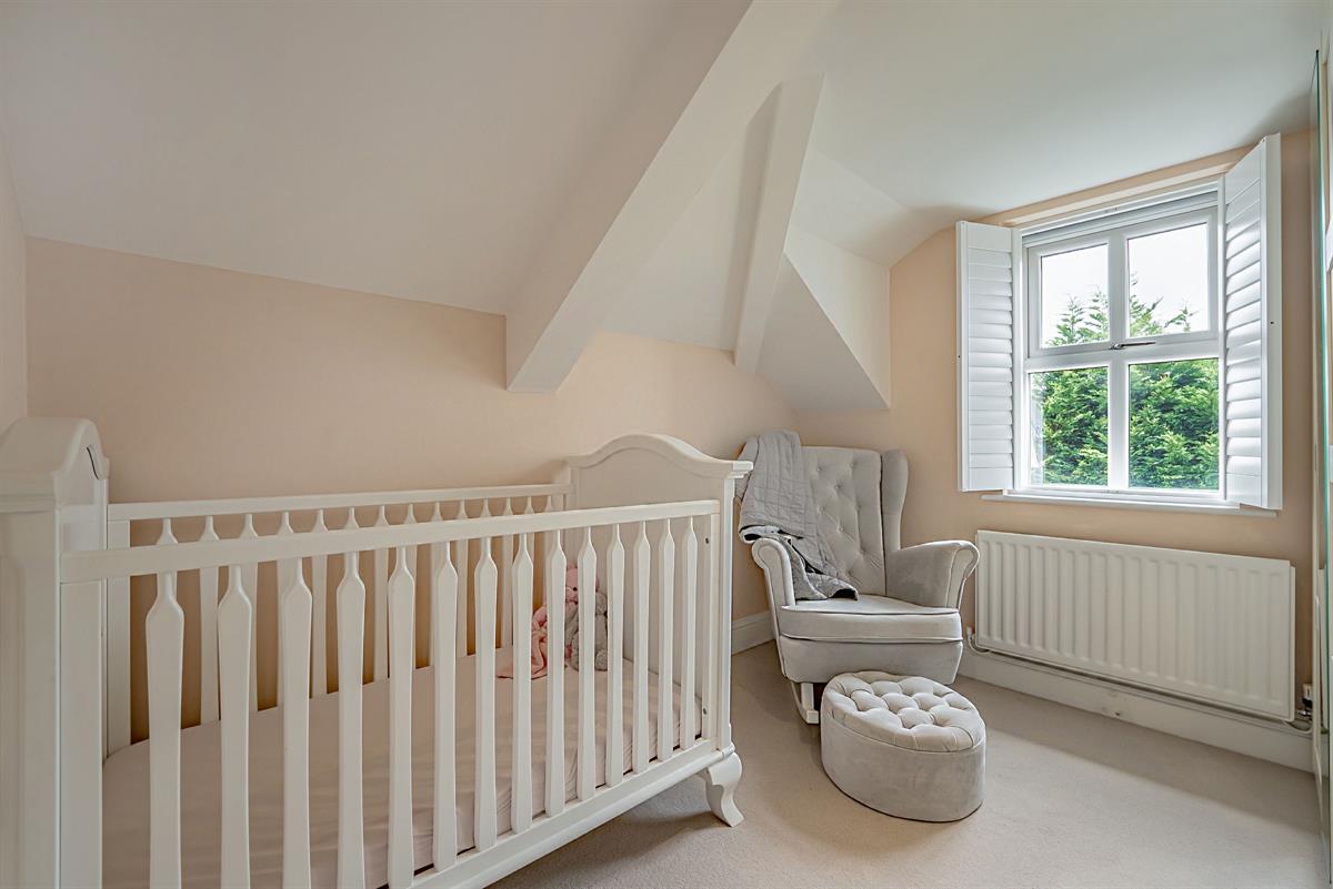 4 bed semi-detached house for sale in Bankhall Lane, Hale  - Property Image 12