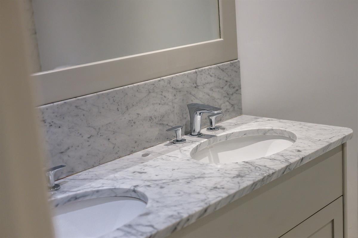 3 bed flat for sale in Three Bedroom apartment in The White House off Suffolk Road  - Property Image 18