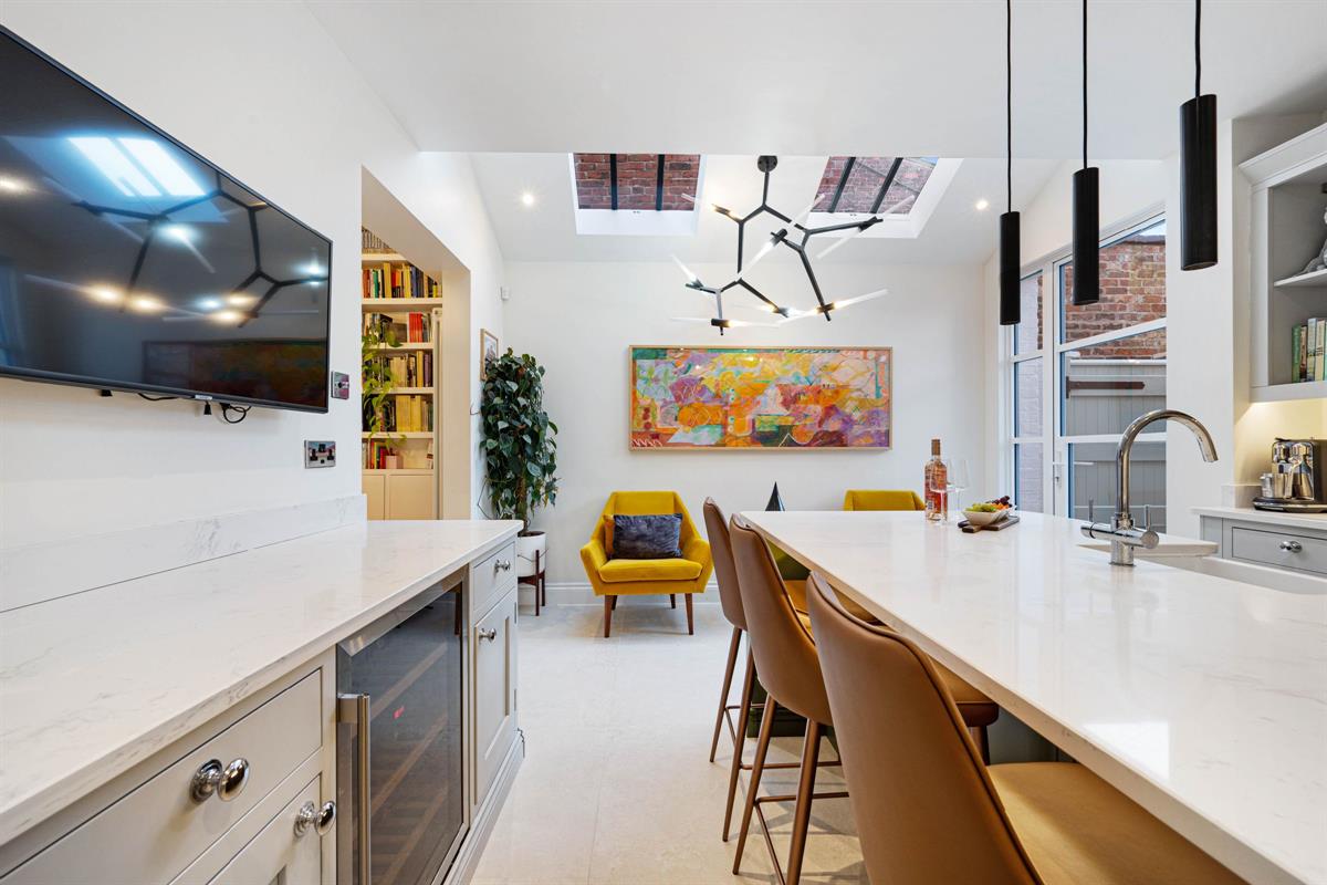 5 bed end of terrace house for sale in The Downs, Altrincham  - Property Image 6