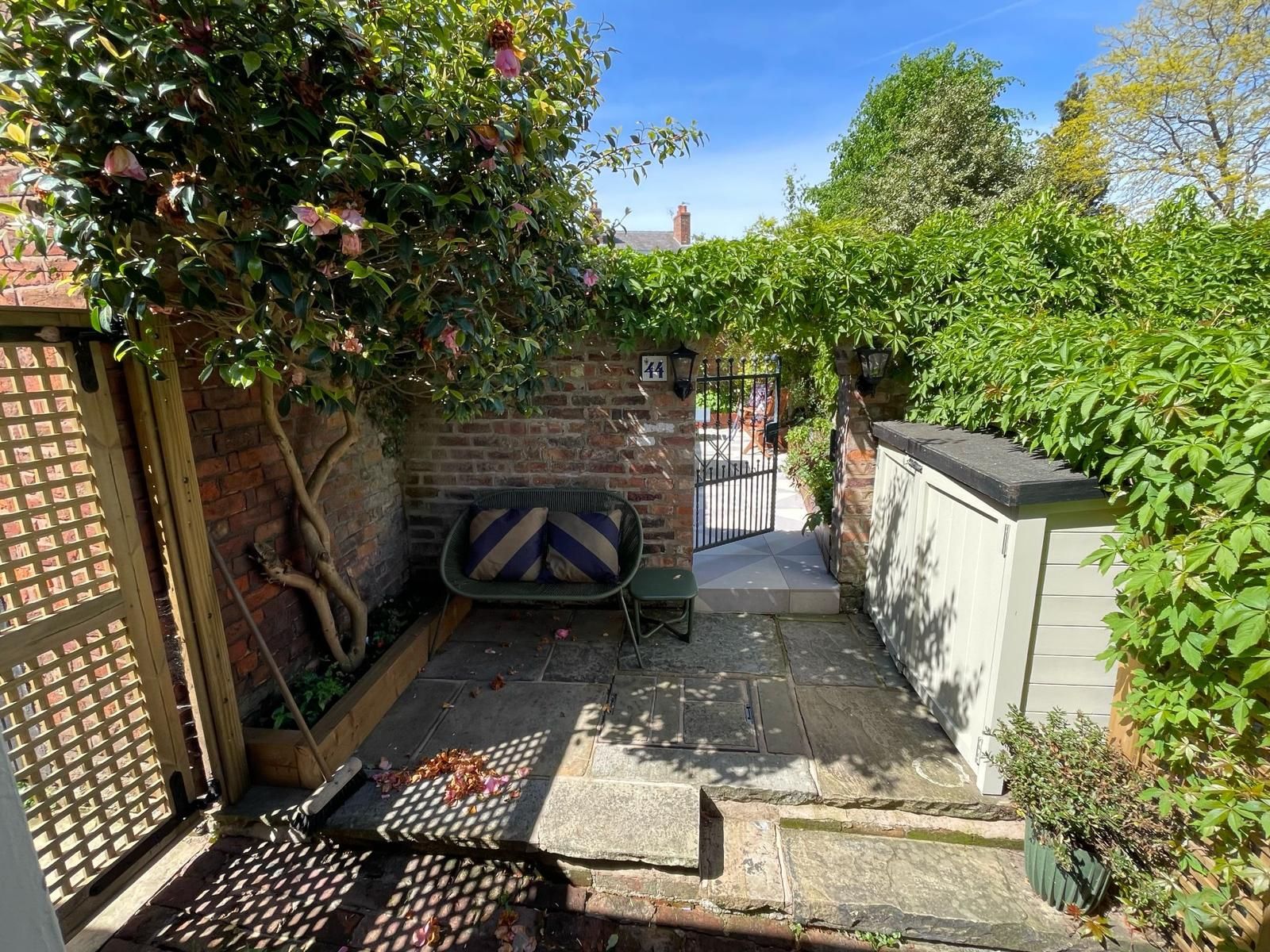 5 bed end of terrace house for sale in The Downs, Altrincham  - Property Image 13